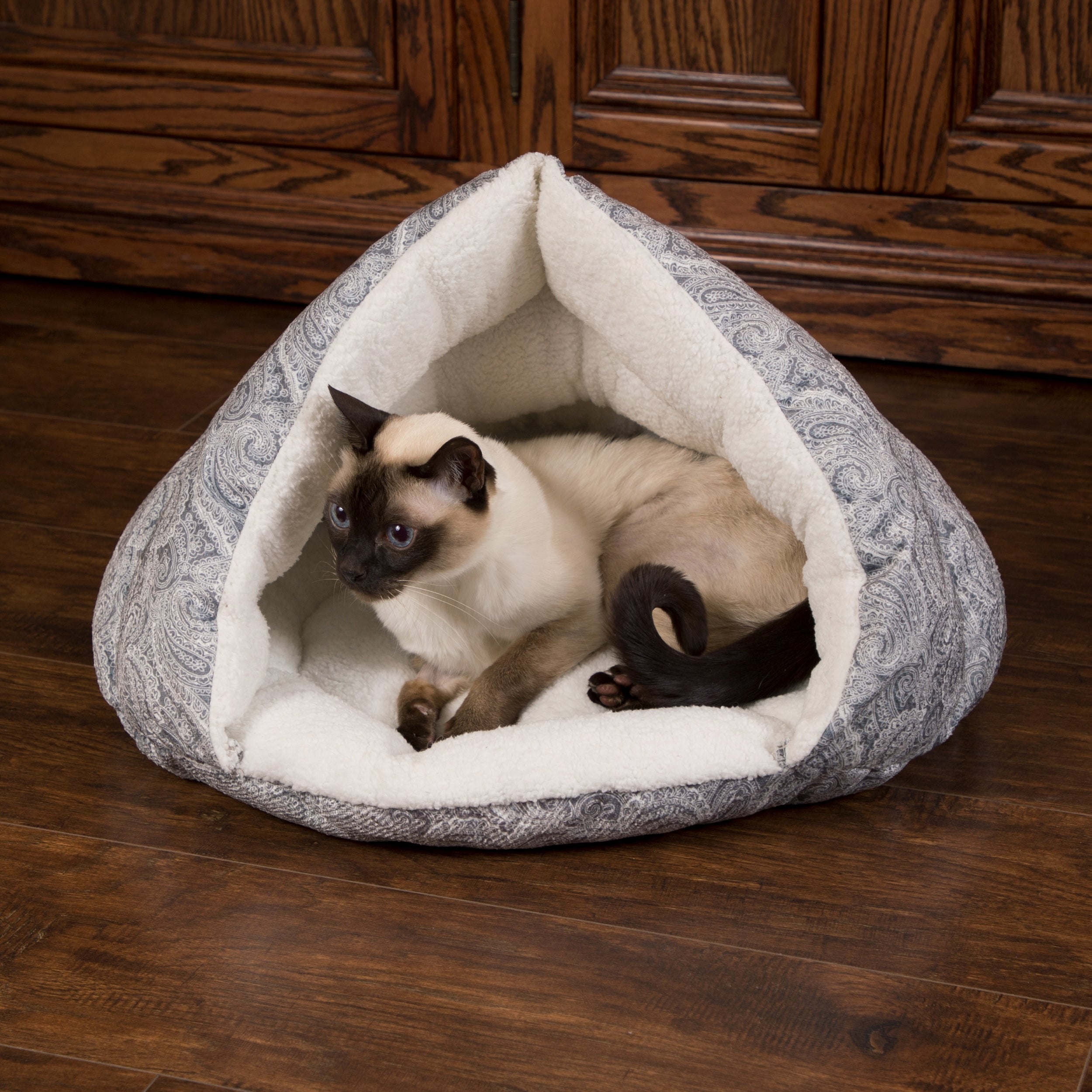 k-h-self-warming-hut-hutte-chat-auto-chauffante-paisley-gris image 2